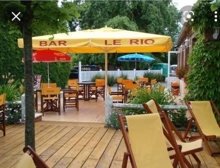 Le Mobile Home Le Victory Situe Au Camping Le Rio Нуаєль-сюр-Мер Екстер'єр фото